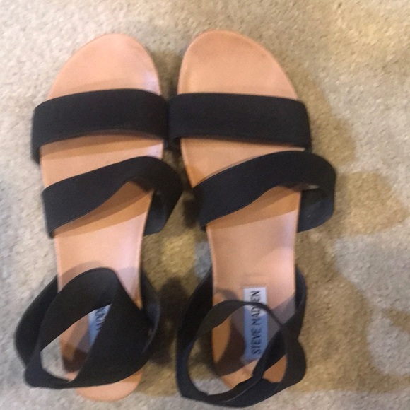 STEVE MADDEN Vonte Black Stretch Fabric Sandals-with Brown Heel-Size 9M - Picture 1 of 8